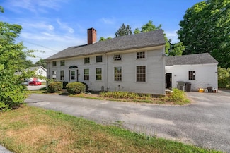 35 Concord St, Peterborough, NH 03458