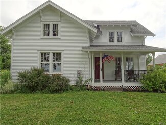 7182 Perry Rd, Memphis, NY 13112