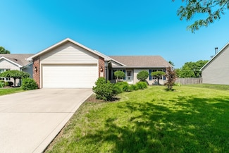 5521 Myanna Ln, Fort Wayne, IN 46835