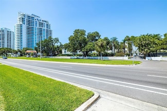 3325 Bayshore Blvd Unit A27, Tampa, FL 33629