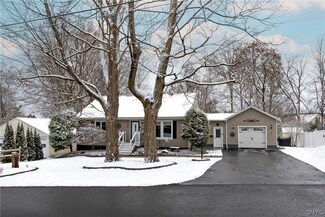 1 Overbrook Crescent, New Hartford, NY 13413