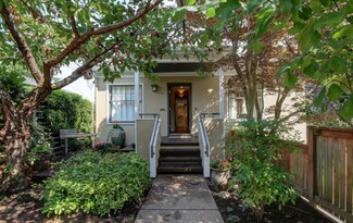 1132 38th Ave, Seattle, WA 98122