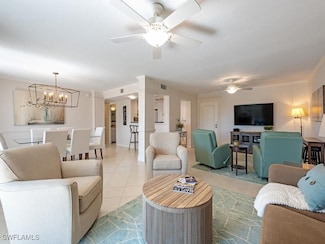 555 Park Shore Dr Unit 411, Naples, FL 34103