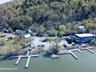 82 N Williams St, Whitehall, NY 12887
