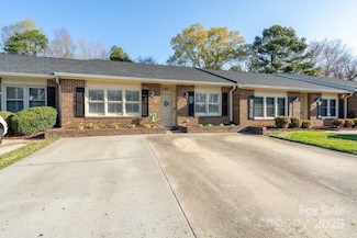 504 Camrose Cir NE, Concord, NC 28025