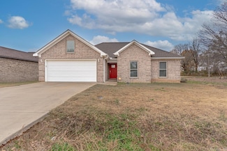 105 Redwood Dr, Bono, AR 72416