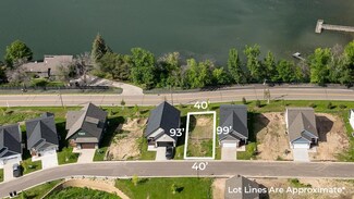 237 McCarrons Place, Roseville, MN 55113