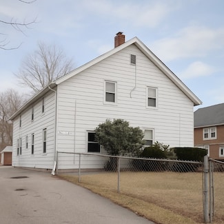 14 Douglas St, West Warwick, RI 02893