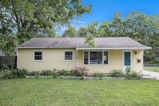 1328 Seminole St, Kalamazoo, MI 49006