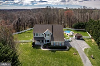 4707 Gold Finch Dr, Hampstead, MD 21074