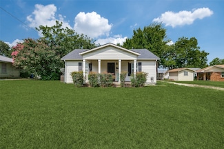 102 Graves St, Mansfield, TX 76063