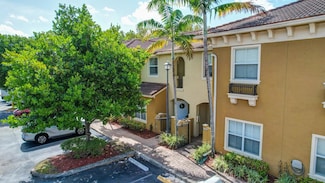 2851 W Prospect Rd Unit 1209, Tamarac, FL 33309