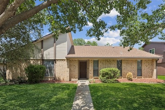 2613 Winterlake Dr, Carrollton, TX 75006
