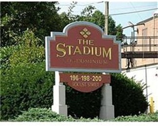 198 Locust St Unit 604, Lynn, MA 01904