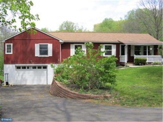 33 Powerline Rd, Boyertown, PA 19512