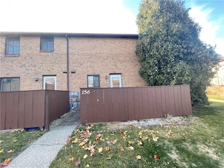 156 Surrey Hill Way, Rochester, NY 14623