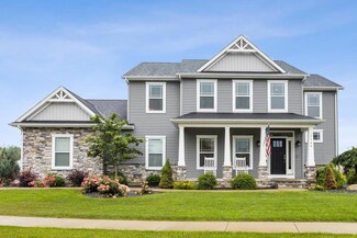 13900 Old Colony Dr, Granger, IN 46530