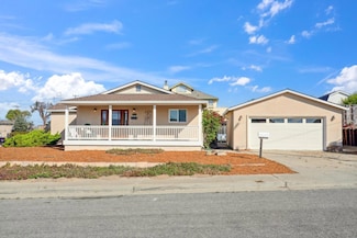 1435 Mira Monte Ave, Seaside, CA 93955