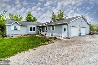 2843 Reed Ave, Marshalltown, IA 50158