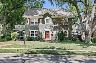 456 W 68th St, Kansas City, MO 64113