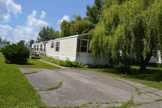 134 St, Mauston, WI 53948