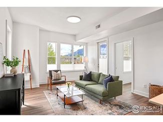1707 Walnut St Unit 205, Boulder, CO 80302