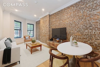 11 Park Place Unit 1, Brooklyn, NY 11217