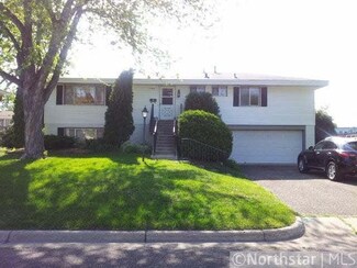 2200 2200 Pennsylvania-Avenue-s, St. Louis Park, MN 55426