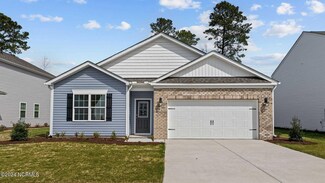 405 Lake Tyler Dr, New Bern, NC 28560
