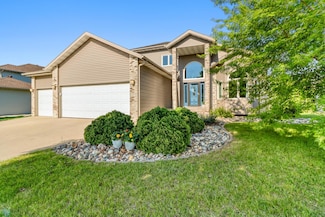 4375 58th St S, Fargo, ND 58104