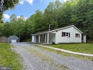 3143 Erly Rd, Elliottsburg, PA 17024