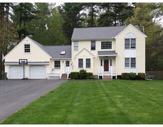 41 Pond St, Douglas, MA 01516