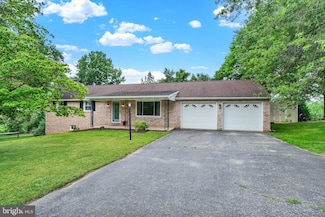 266 Kirsta Ln, Dallastown, PA 17313