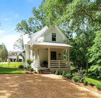 2268 New Gray Rock Rd, Fort Mill, SC 29708