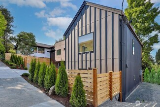 1810 S College St, Seattle, WA 98144