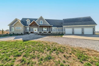 292 Woodman Ln, Republic, MO 65738