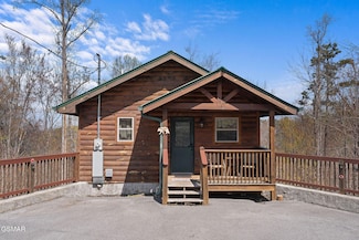719 Hazy Cir, Gatlinburg, TN 37738