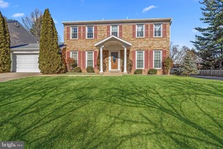 17041 Briardale Rd, Derwood, MD 20855