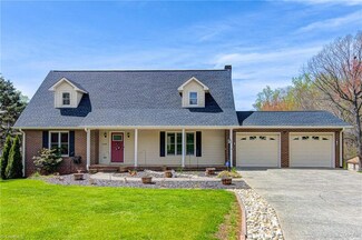 8388 Coachman Ln, Rural Hall, NC 27045