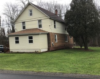 565 Swamp Rd, Brockport, NY 14420