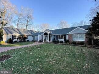 9668 N Shore Dr, Seaford, DE 19973