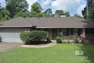 2710 Manuel Dr, Lillian, AL 36549