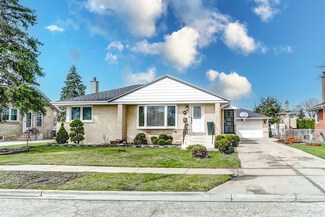 4404 N Redwood Dr, Norridge, IL 60706