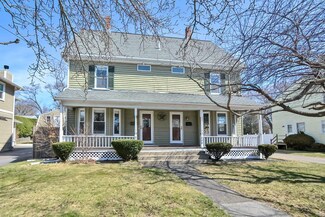 301 River St, West Newton, MA 02465