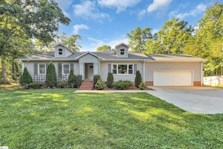 129 Holly Berry Ln, Pickens, SC 29671