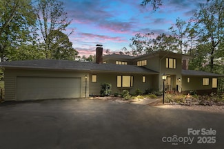 115 Forest Cliff Ct NE, Concord, NC 28025