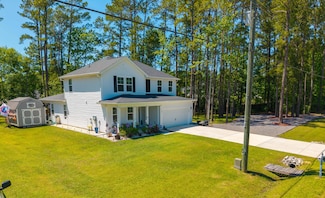 689 W Butternut Rd, Summerville, SC 29483