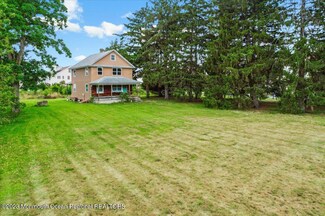 194 Fort Plains Rd, Howell, NJ 07731