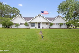 1200 Margie St, Waveland, MS 39576