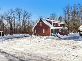 121 Six Rod Rd, Fairfield, ME 04937